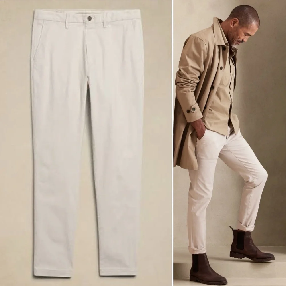 Men’s Banana Republic Slim Lived-In Chino in Size 31/32 & Shade Oyster Pearl